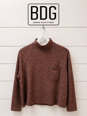 BDG URBAN OUTFITTERS – Red Mock Neck Top (Size S)